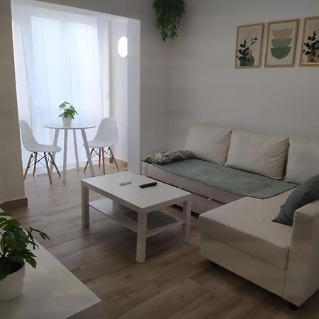 Casa Angeles Apartment Кадис Екстериор снимка